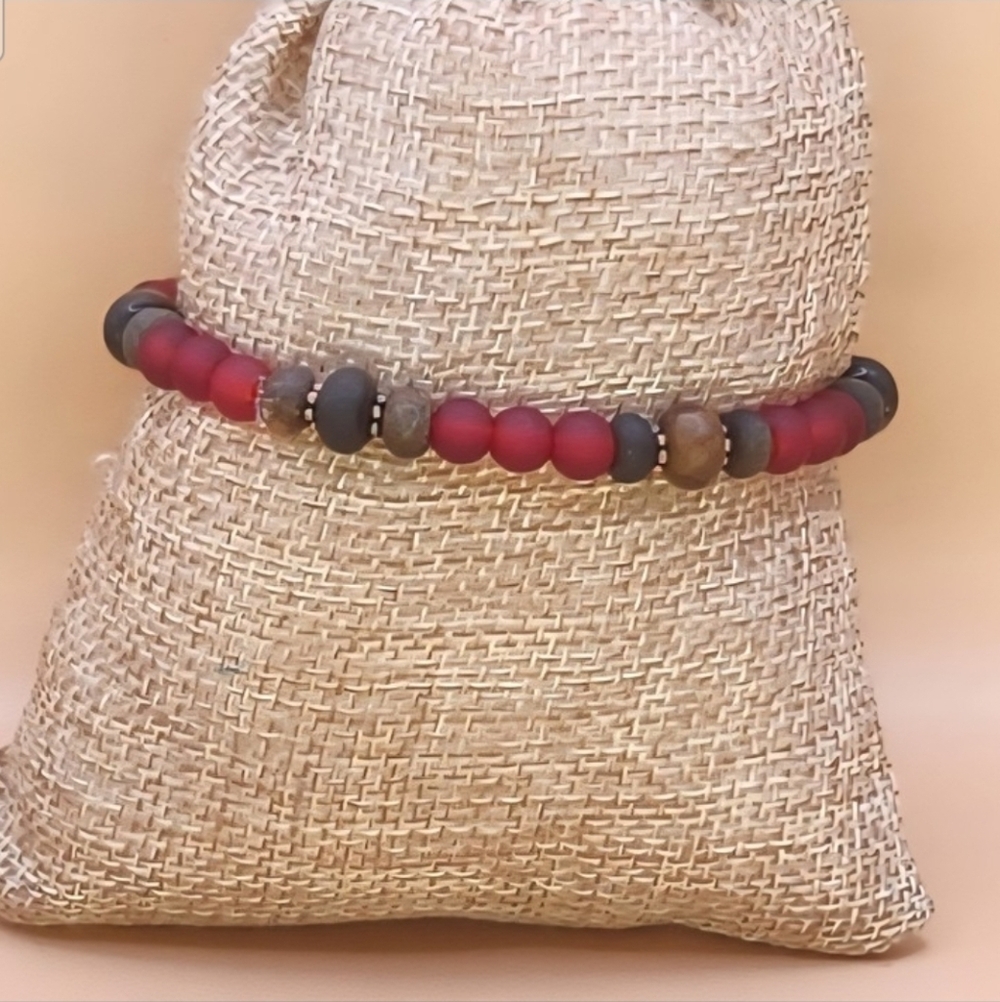 Red Sea Glass, Toffee Bronzite, Golden Obsidian ans Copper Beaded Bracelet - Picture 3 of 6
